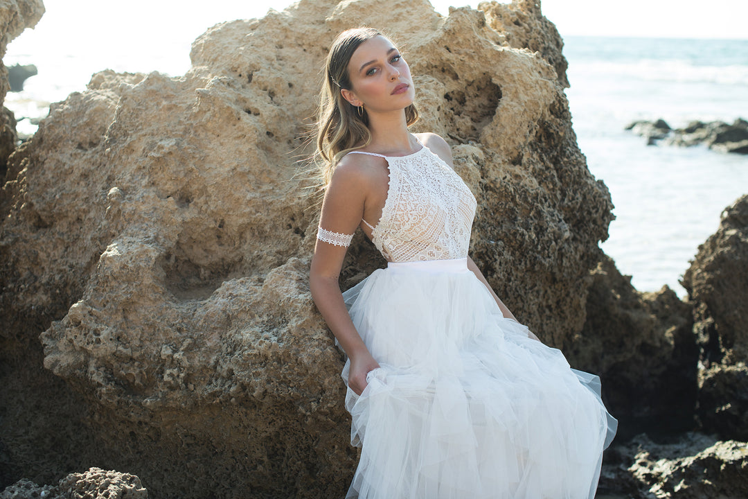 BRIDAL SEPARATES: A TREND TO WATCH OUT THIS WEDDING SEASON!